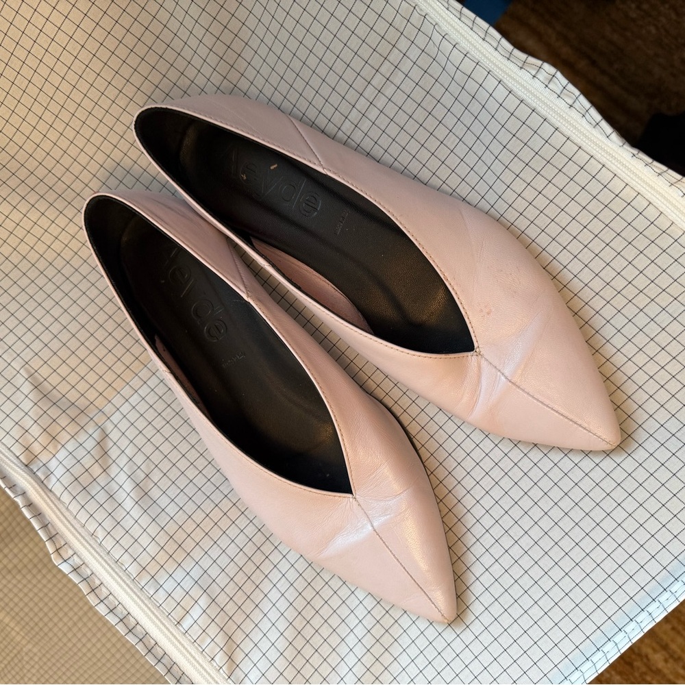 AEYDE (Berlin) Light Pink/Periwinkle Leather Flats